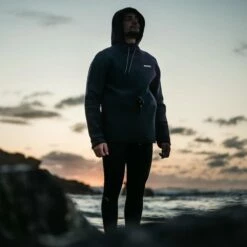 Mystic Star Sweat 2mm Neoprene Hoodie -ION Sales Store mystic star sweat 2mm neoprene hoodie p1885 19797 image